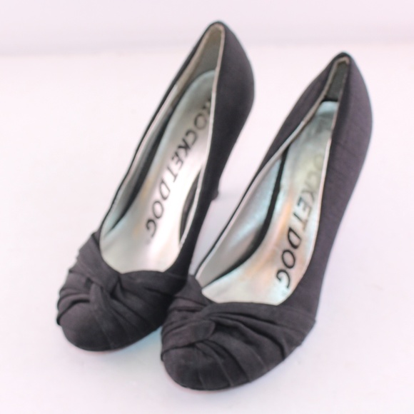 rocket dog pumps